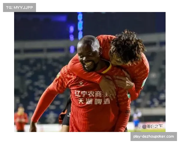 姆本扎斩获中甲金靴 28个进球成辽宁铁人冲超首要功臣